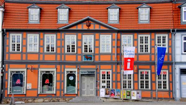 Loewenapotheke in Waren (Müritz) Gastliche